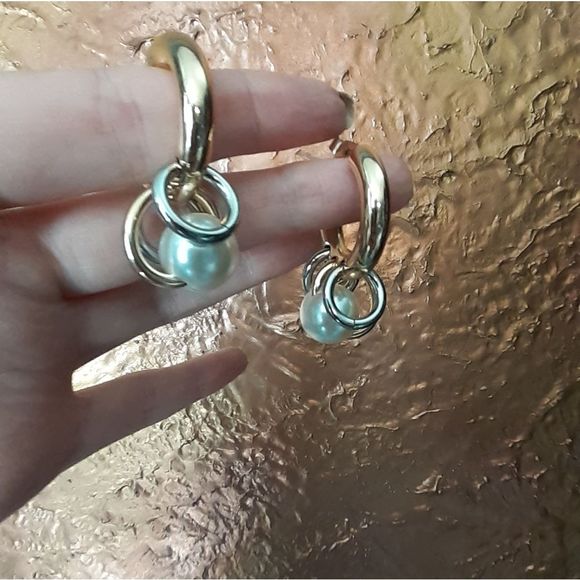 NWOT Zara Faux Pearl Hoop Statement Earrings - Picture 7 of 16